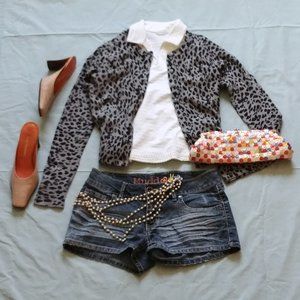 🌈2/$25:Nike White long sleeve top